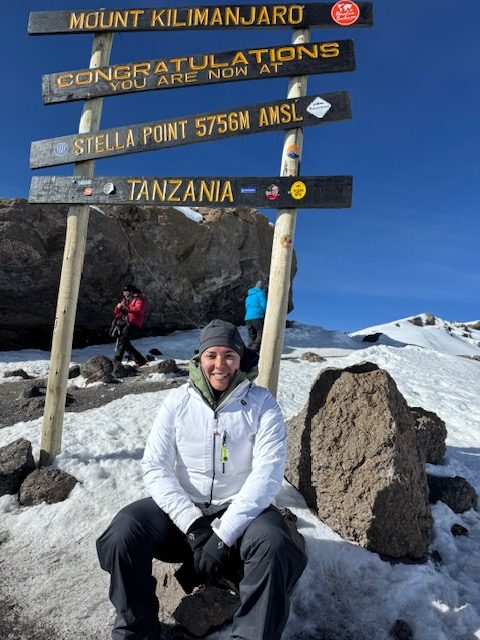 Stella Point 5756m Kilimanjaro